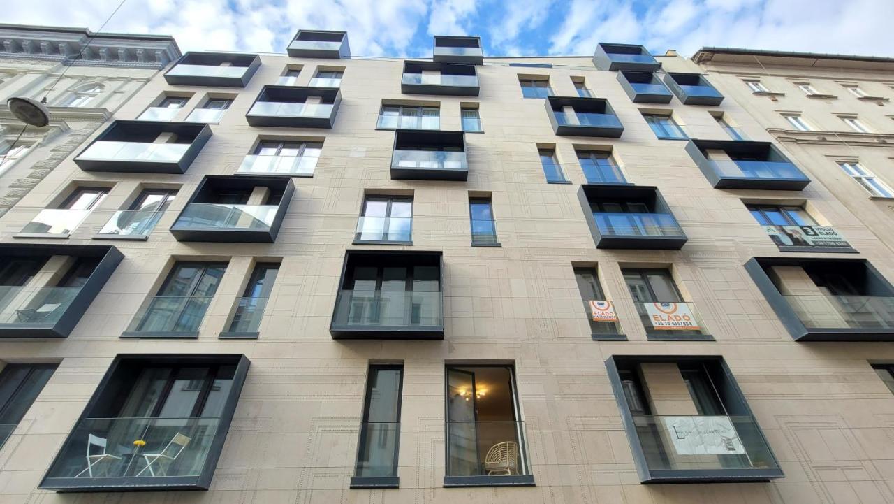 Mm D Home Apartment Budapest Eksteriør bilde