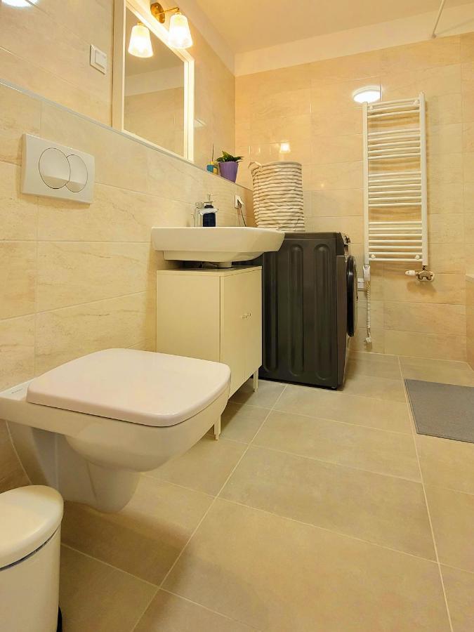 Mm D Home Apartment Budapest Eksteriør bilde