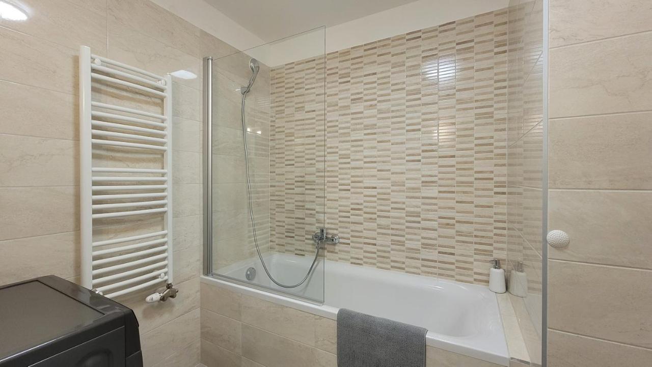 Mm D Home Apartment Budapest Eksteriør bilde